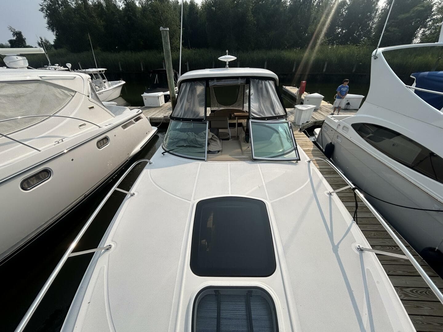 2016 Sea Ray 310 Sundancer