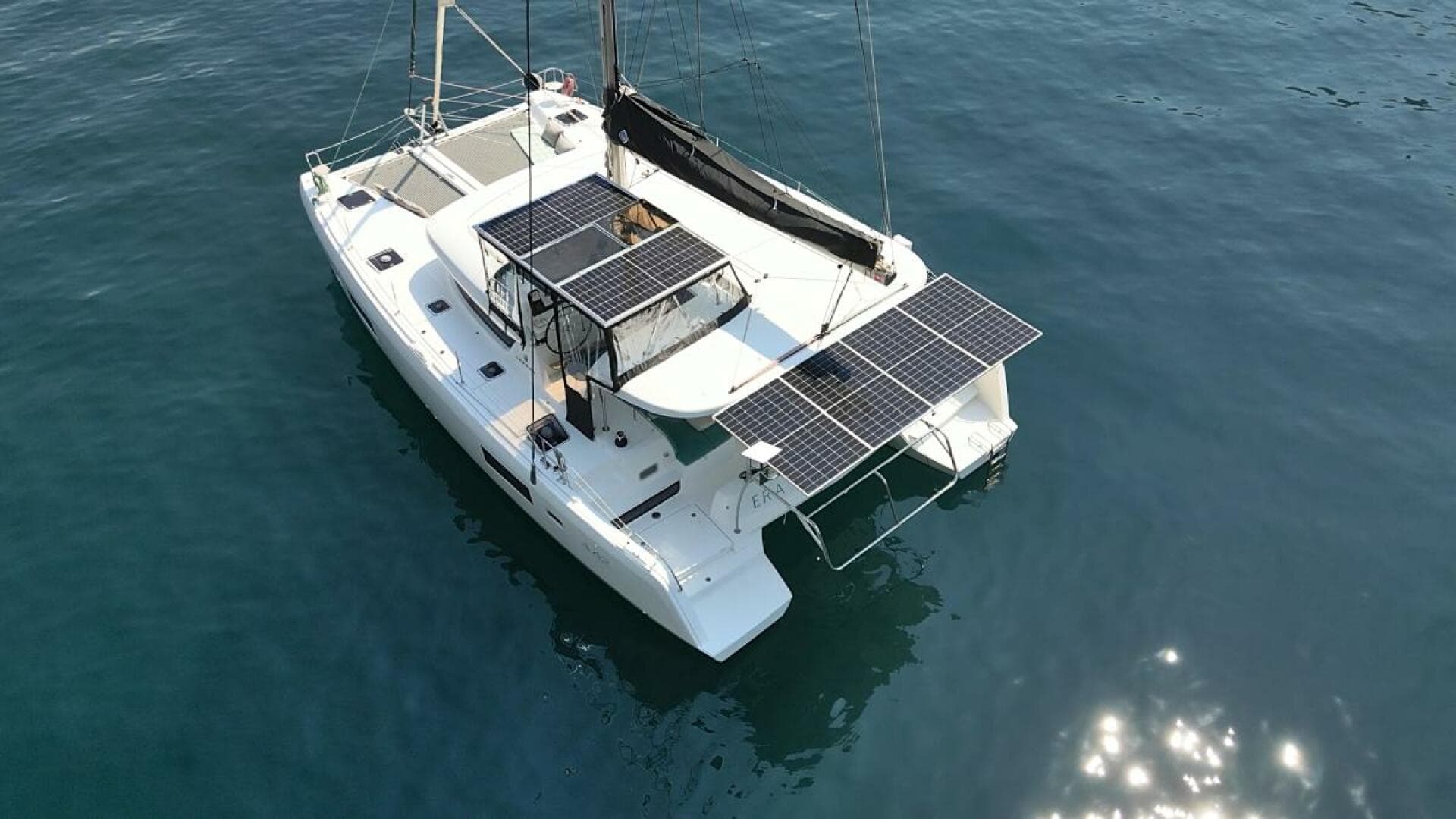2022-lagoon-42-sail-9525041-20240829062114173-1_XLARGE.jpg