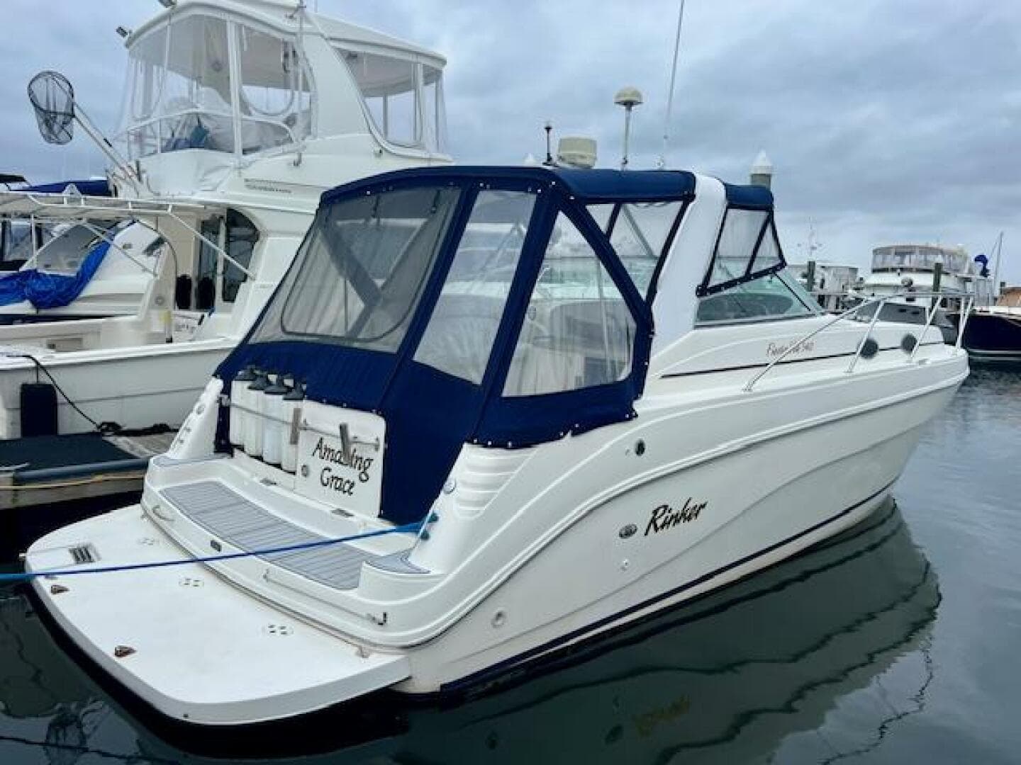 2000 Rinker 342 Fiesta Vee