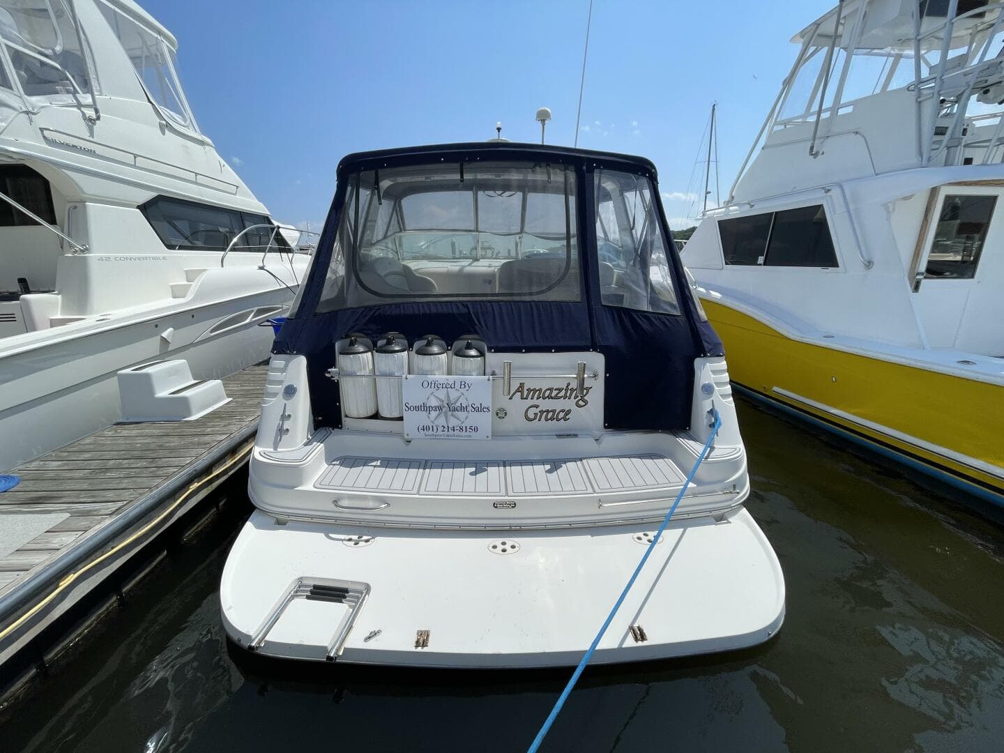 2000 Rinker 342 Fiesta Vee