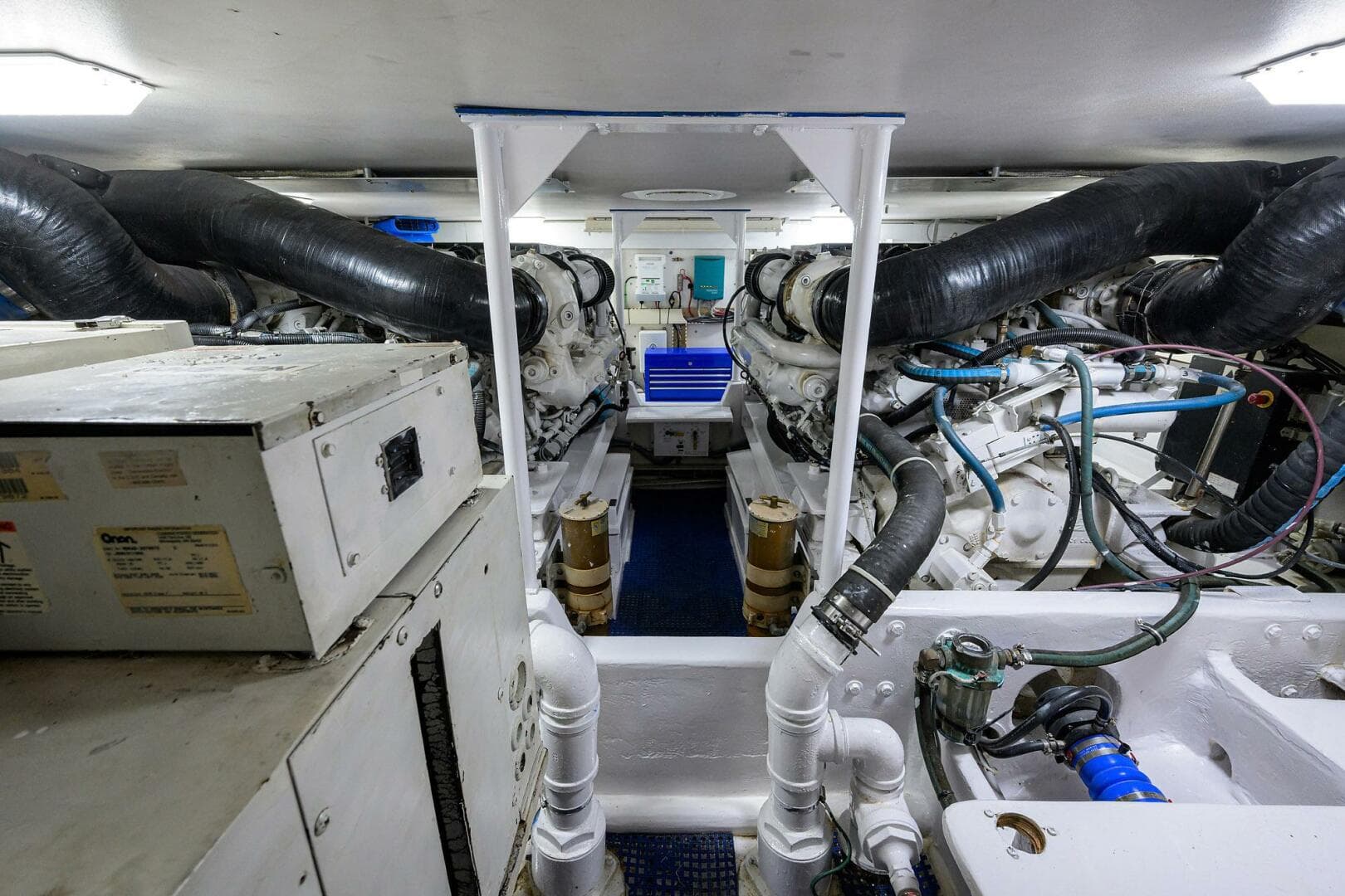 2000 Viking 50 Convertible