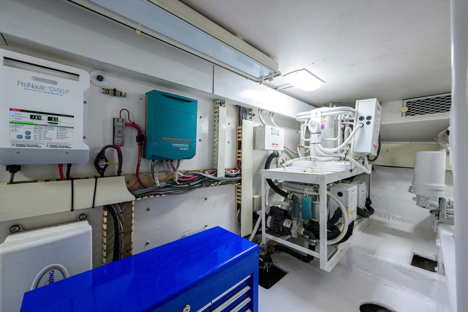 2000 Viking 50 Convertible