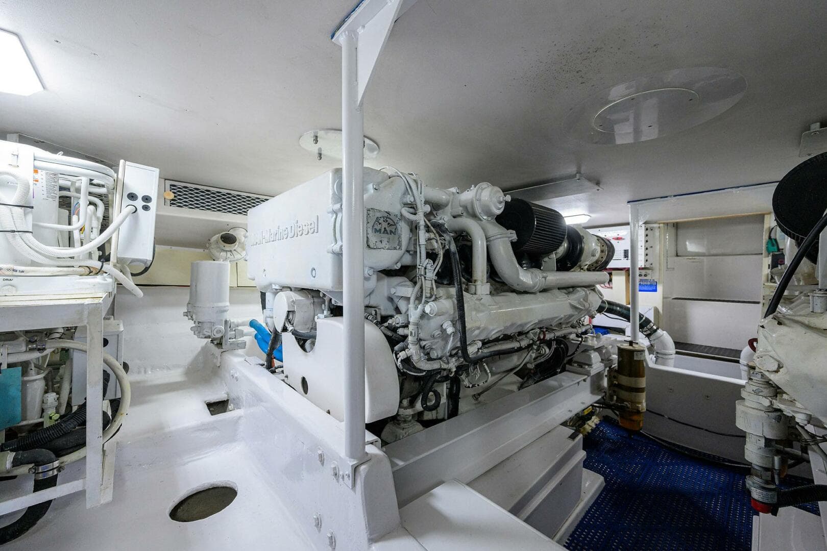 2000 Viking 50 Convertible