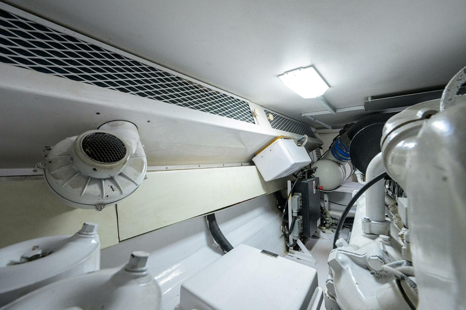 2000 Viking 50 Convertible