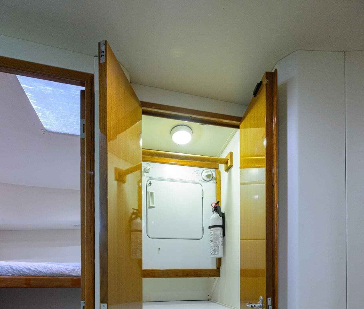 2000 Viking 50 Convertible