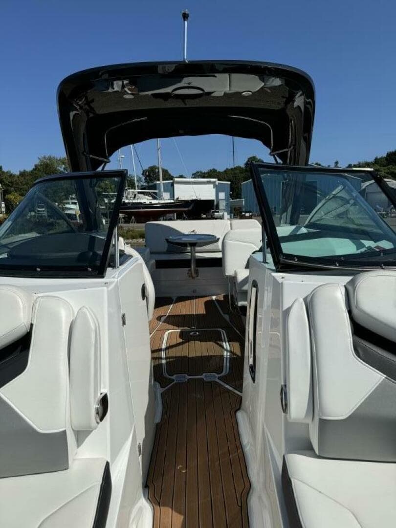 2017 Monterey 278 SS