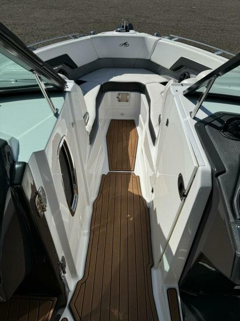 2017 Monterey 278 SS