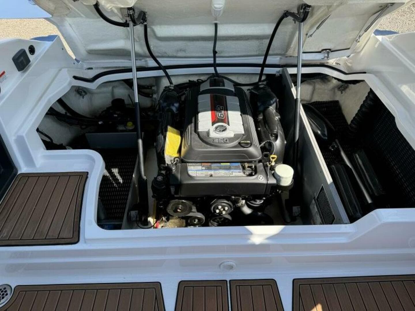 2017 Monterey 278 SS