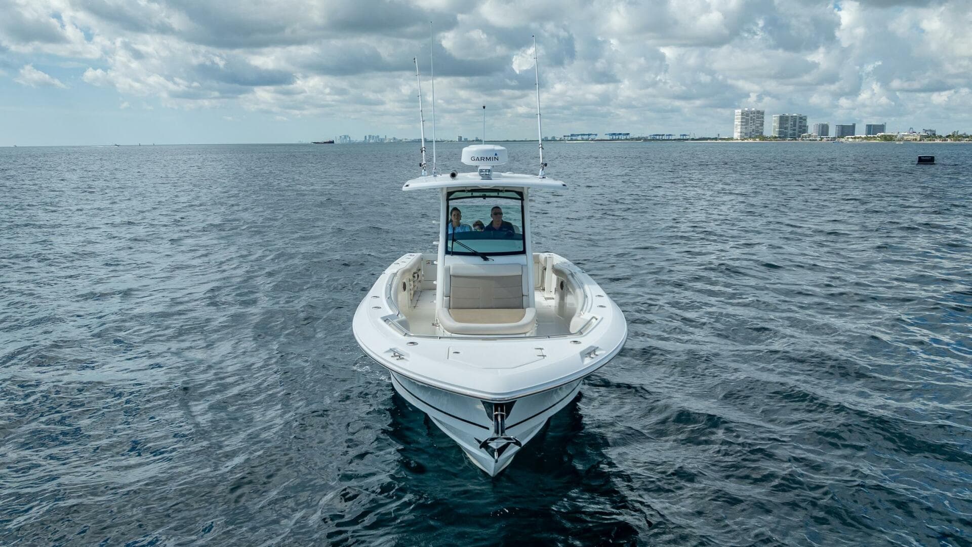 2017 Boston Whaler 330 Outrage