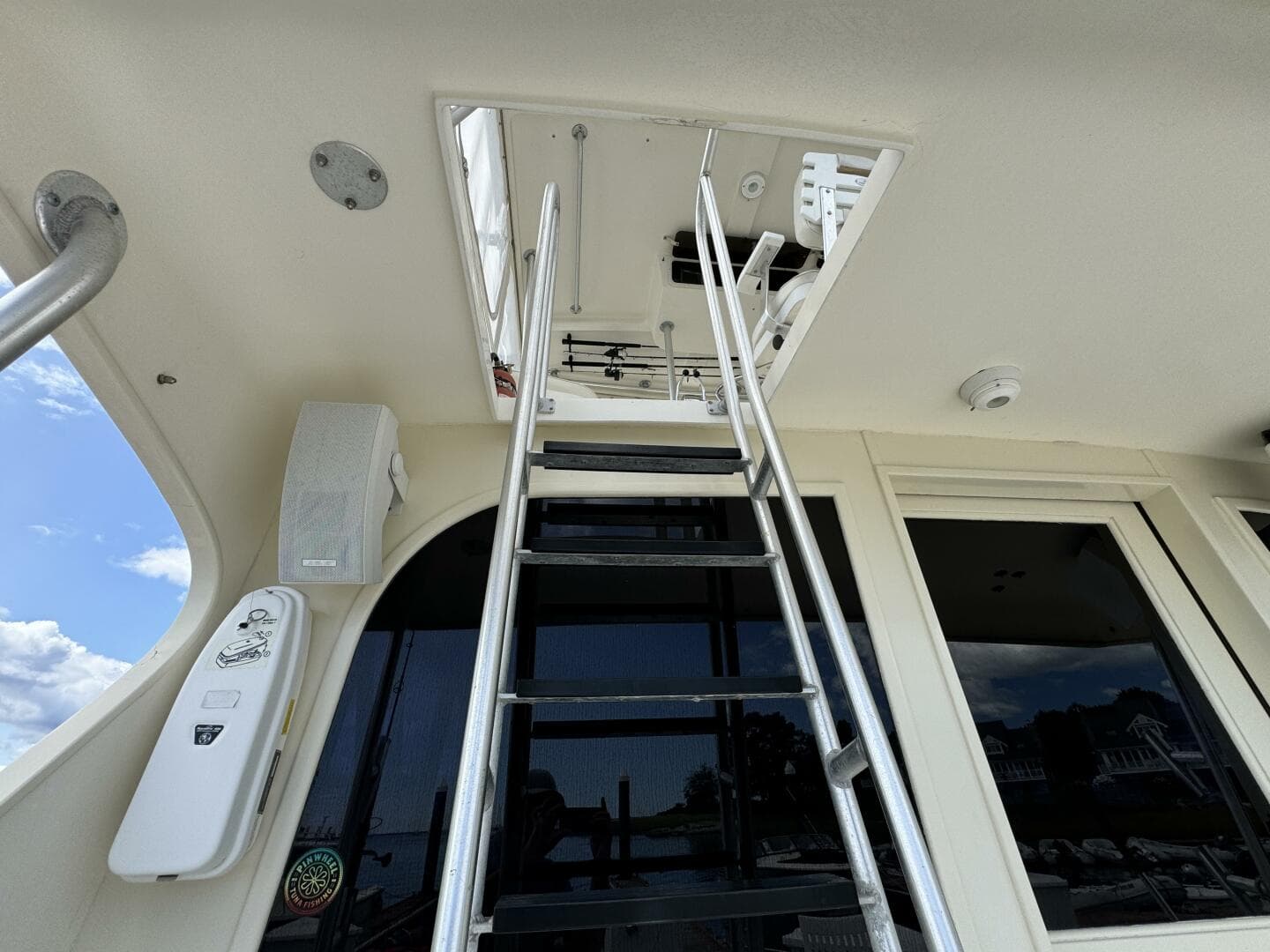 1990 Post 44 Sport Fisherman