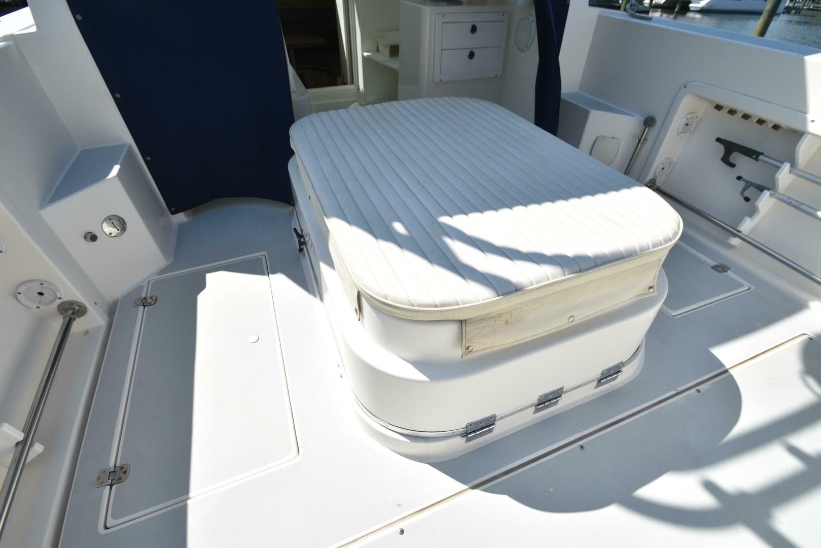 1998 Albin 28 TE Pilothouse