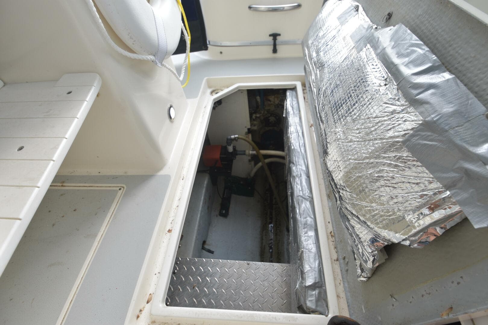 1998 Albin 28 TE Pilothouse