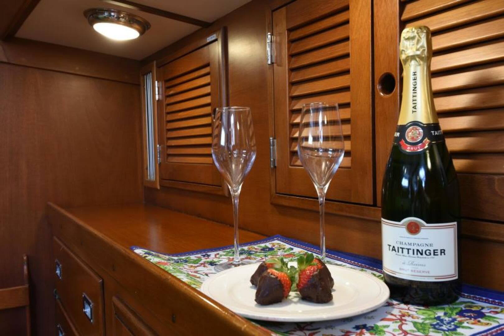 1982 Hinckley Sou'wester 59