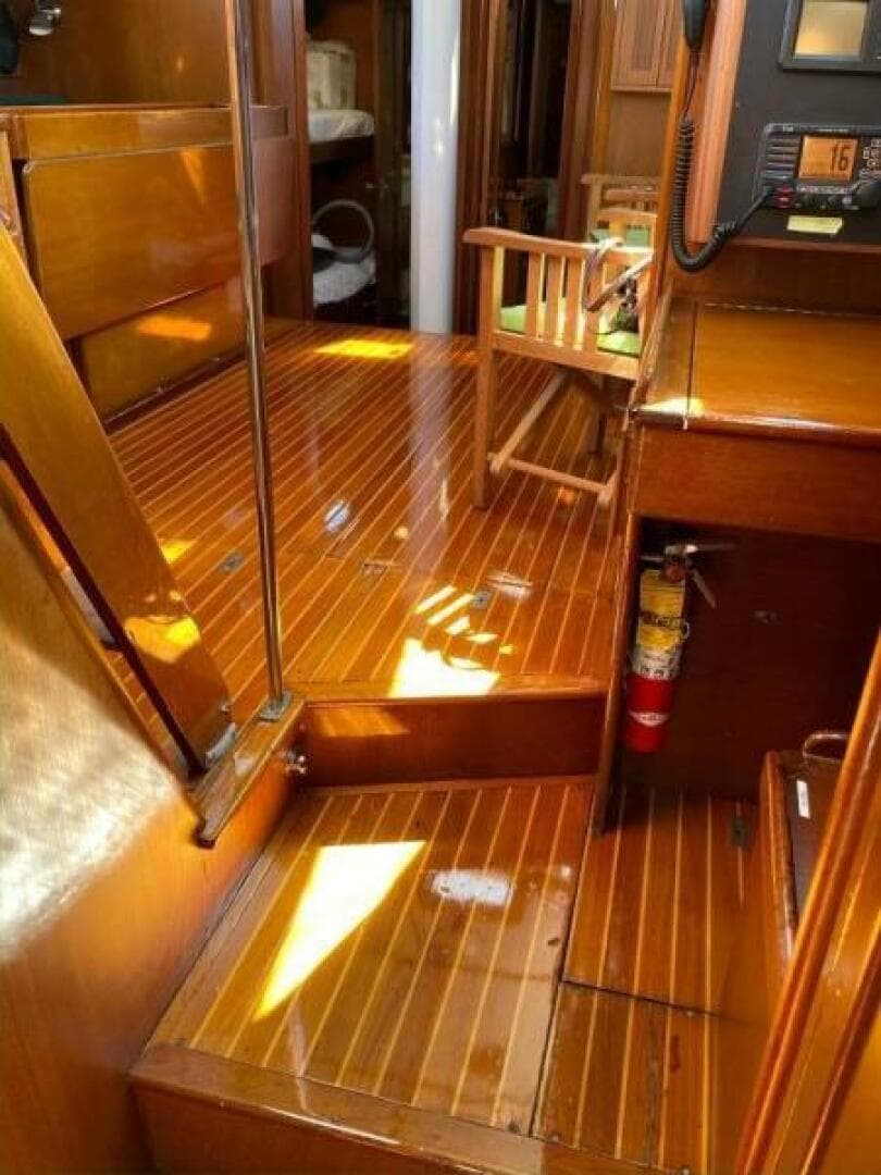 1982 Hinckley Sou'wester 59