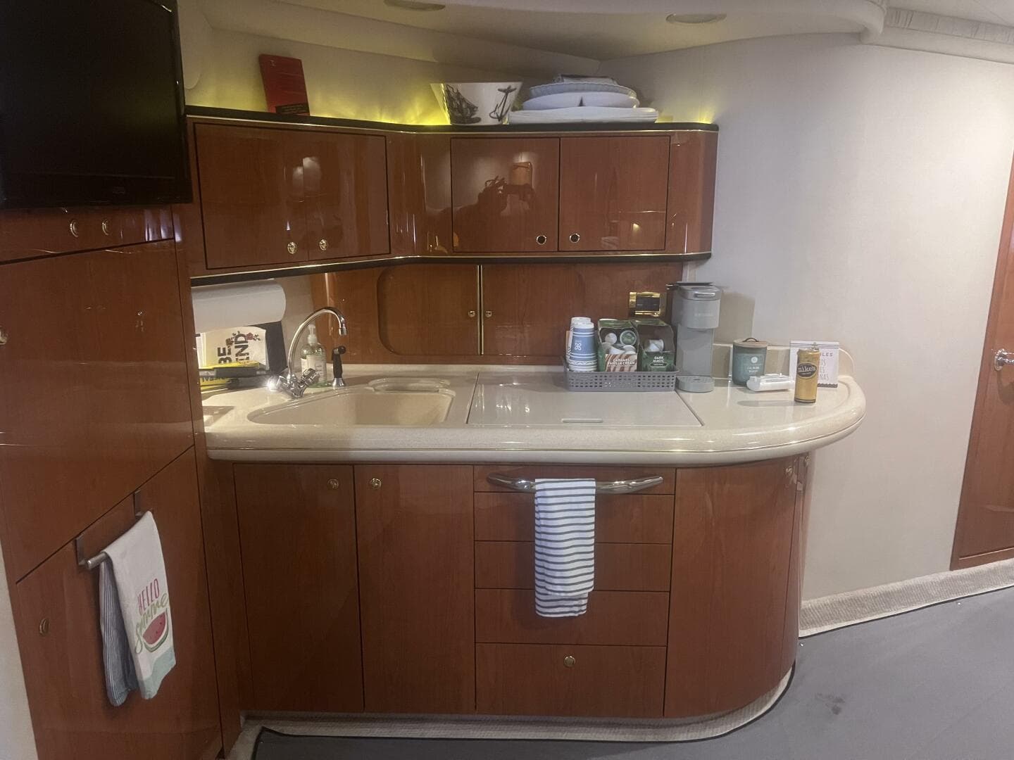 Galley Sink & Storage