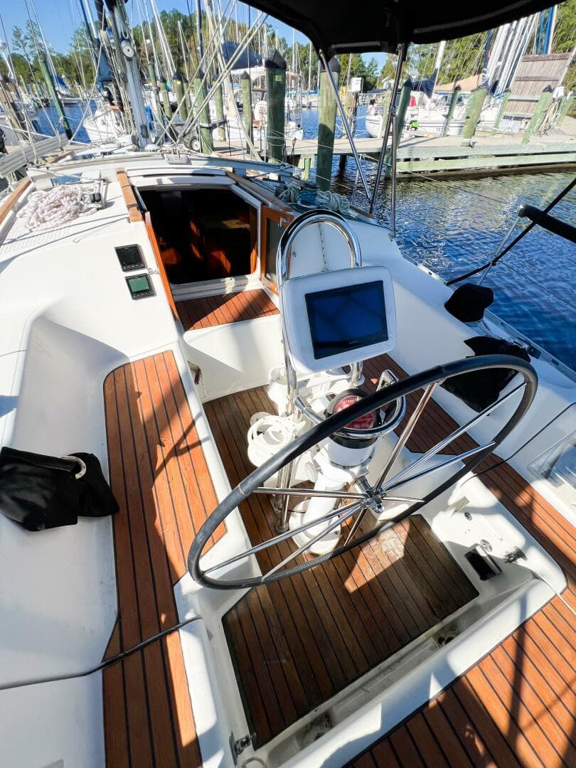 1989 Jeanneau Voyage 11.2