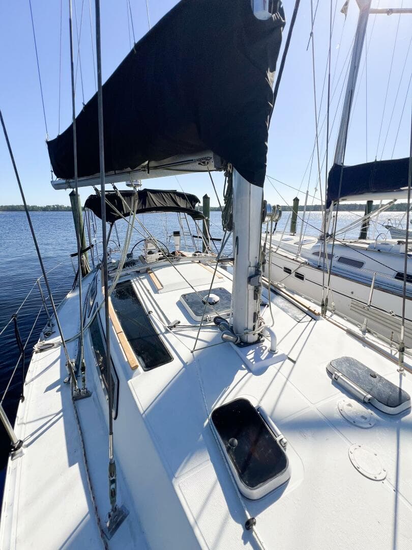 1989 Jeanneau Voyage 11.2