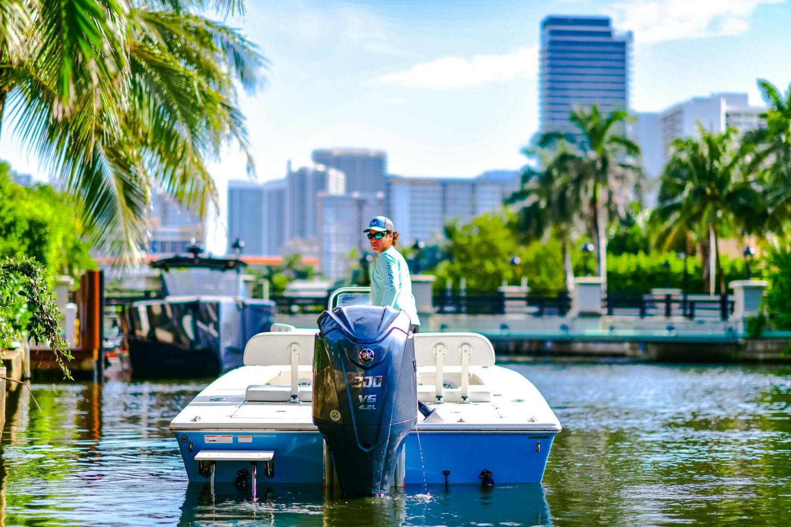 2022 Hewes Redfisher 21