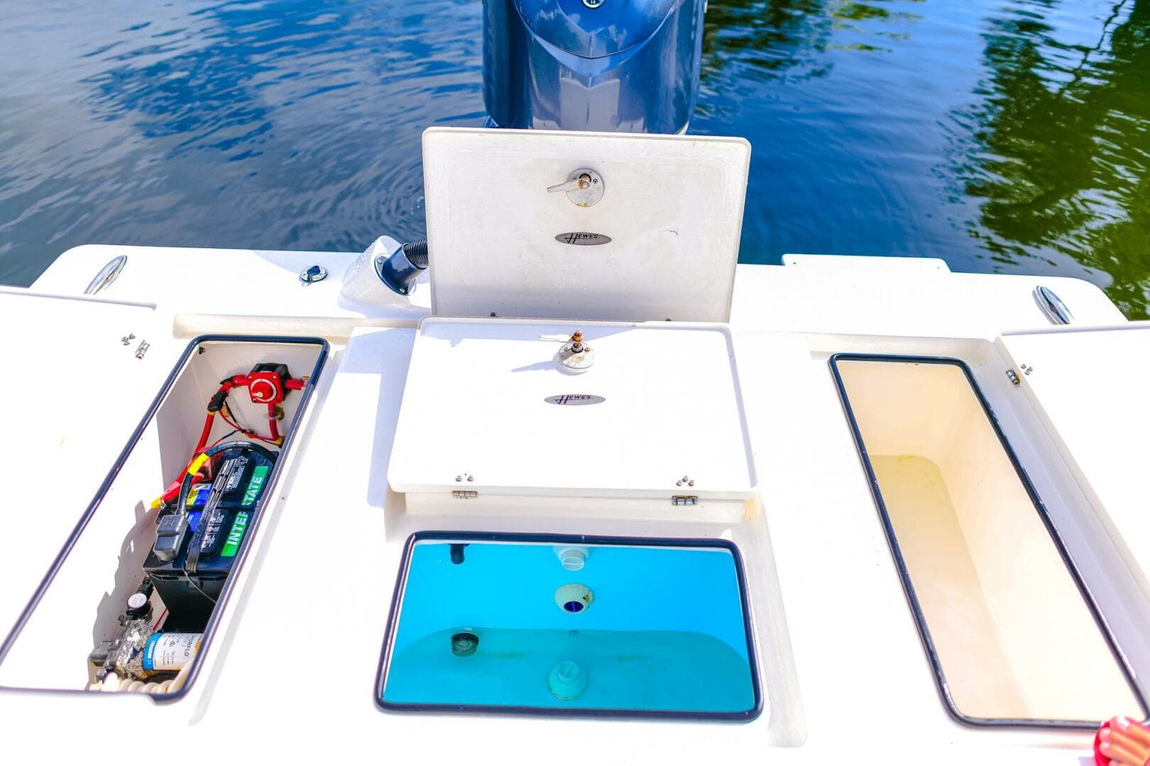 2022 Hewes Redfisher 21