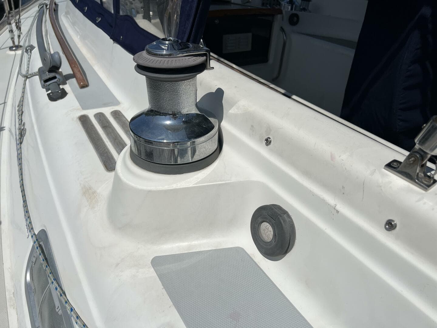 2002 Moody 38-2 Sloop