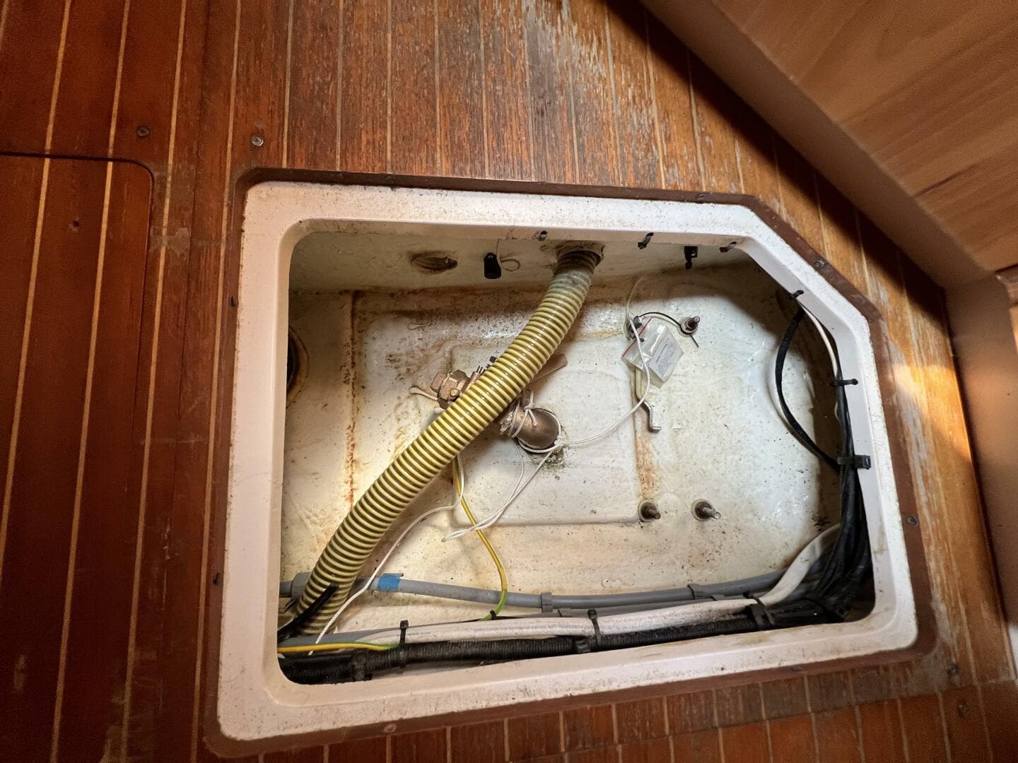 2002 Moody 38-2 Sloop