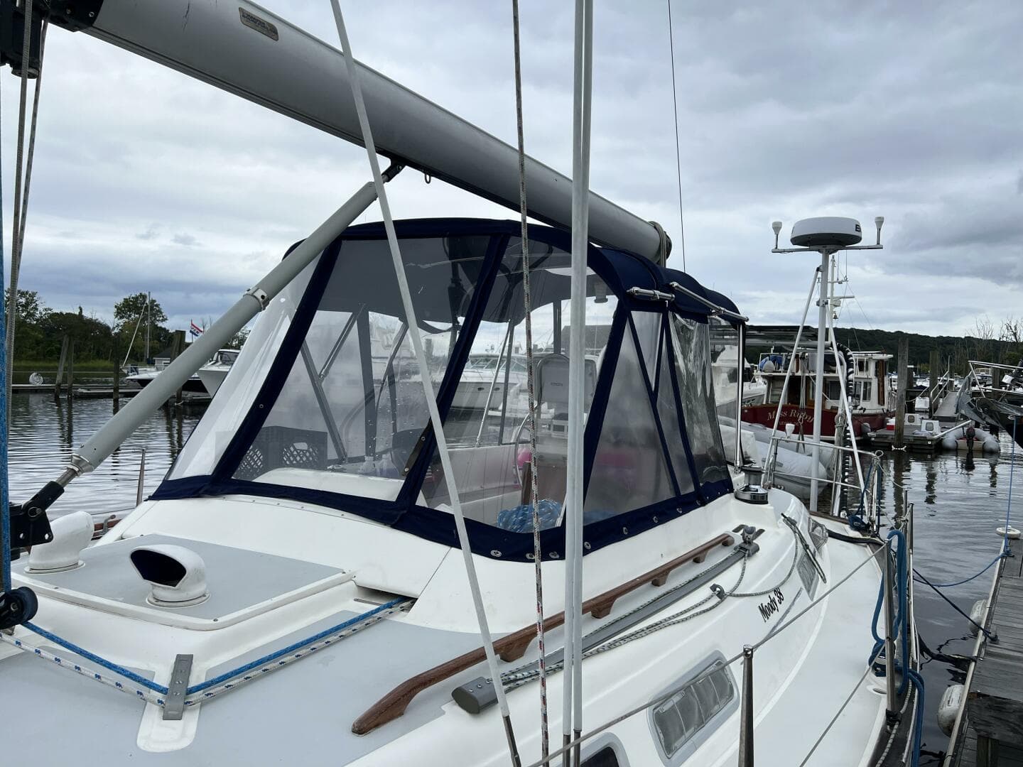 2002 Moody 38-2 Sloop