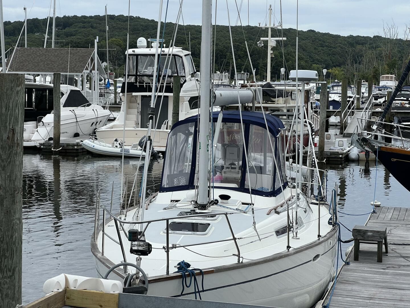 2002 Moody 38-2 Sloop