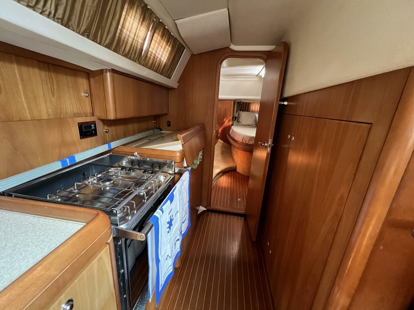 2002 Moody 38-2 Sloop