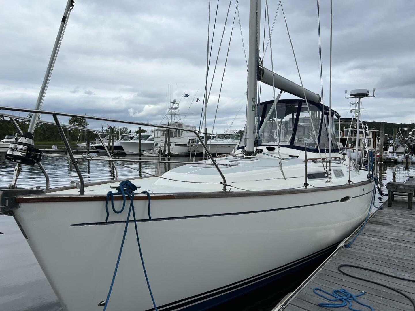 2002 Moody 38-2 Sloop