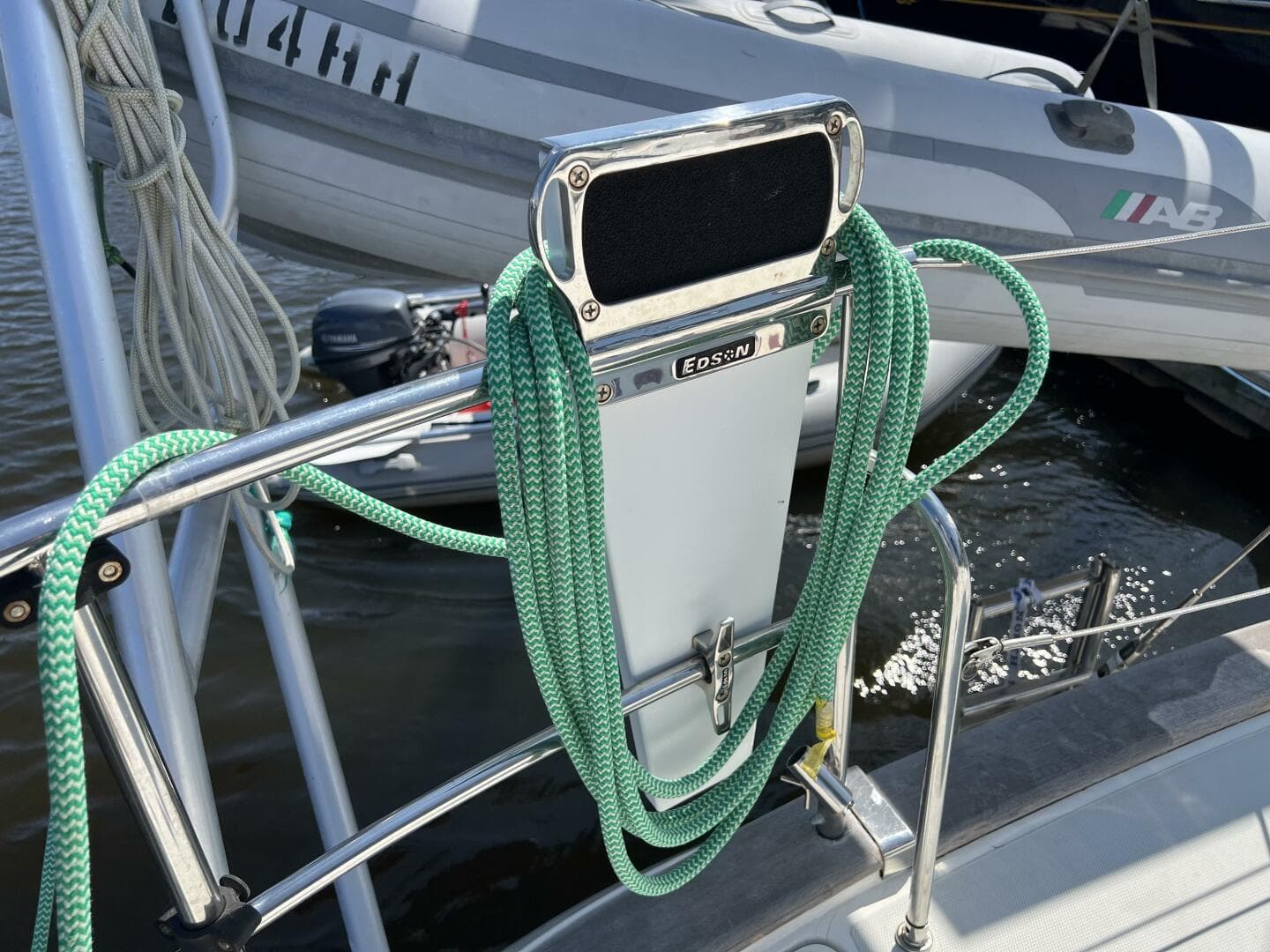 2002 Moody 38-2 Sloop