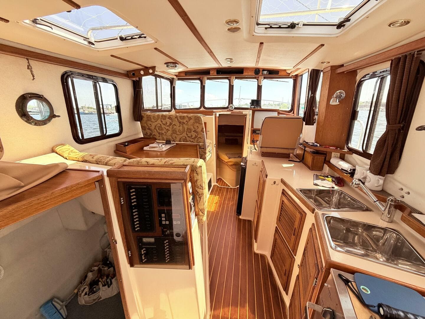 2009 Ranger Tugs R 29