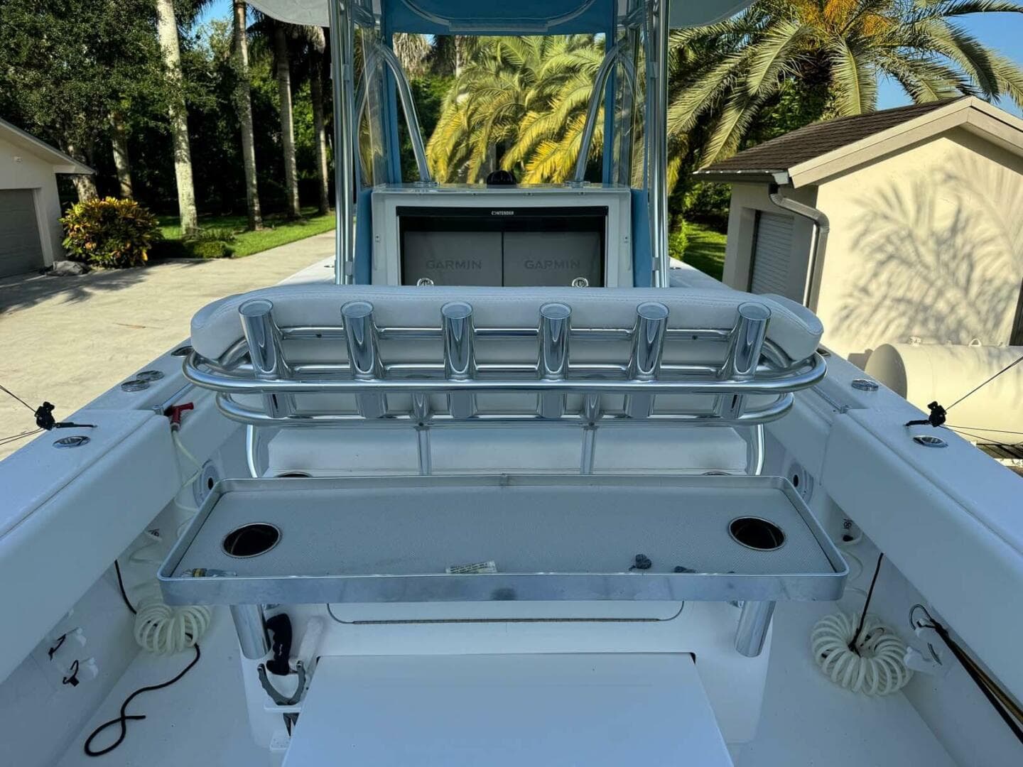 2024 Contender 32 Step