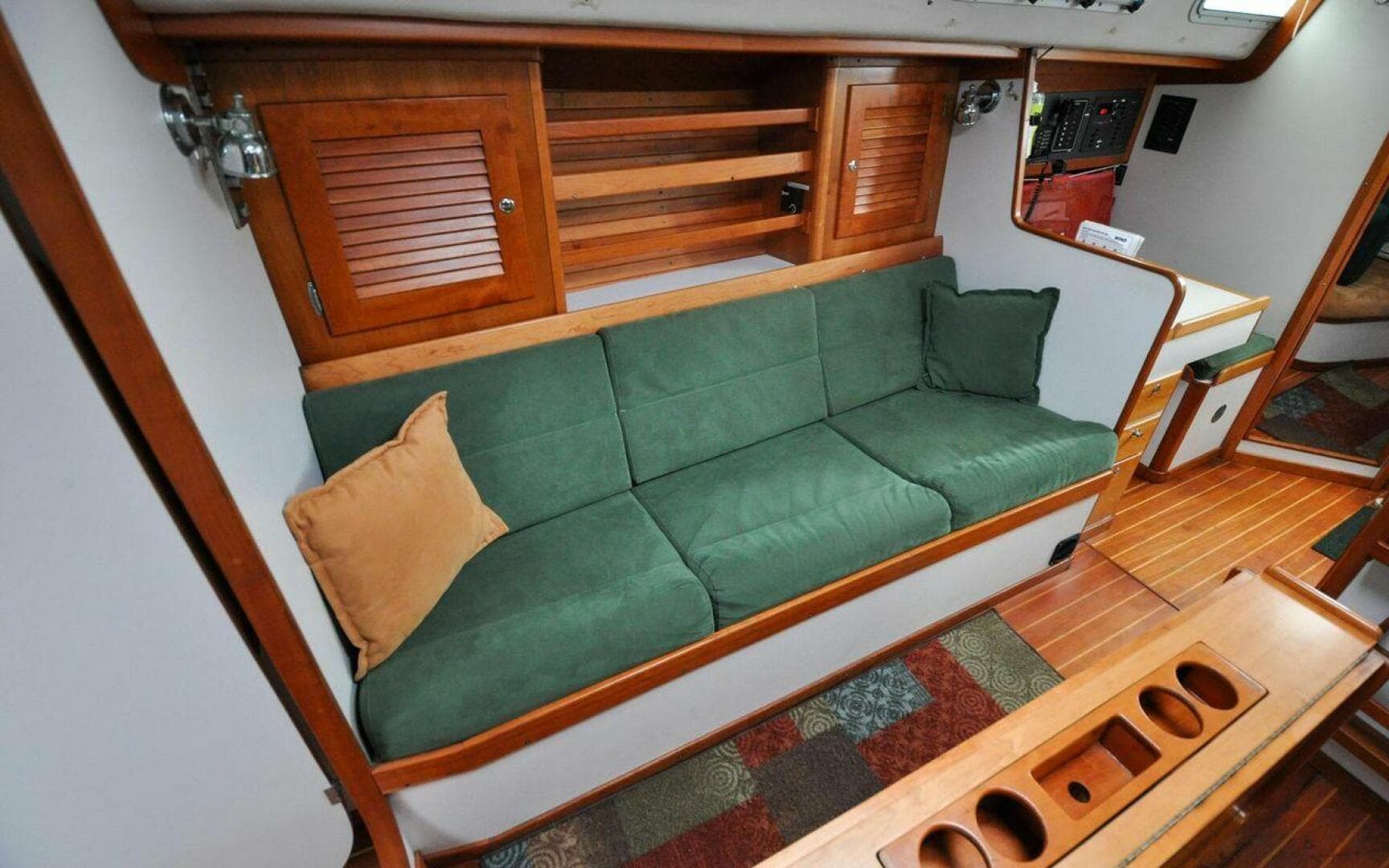 J/42 - Canty - Salon