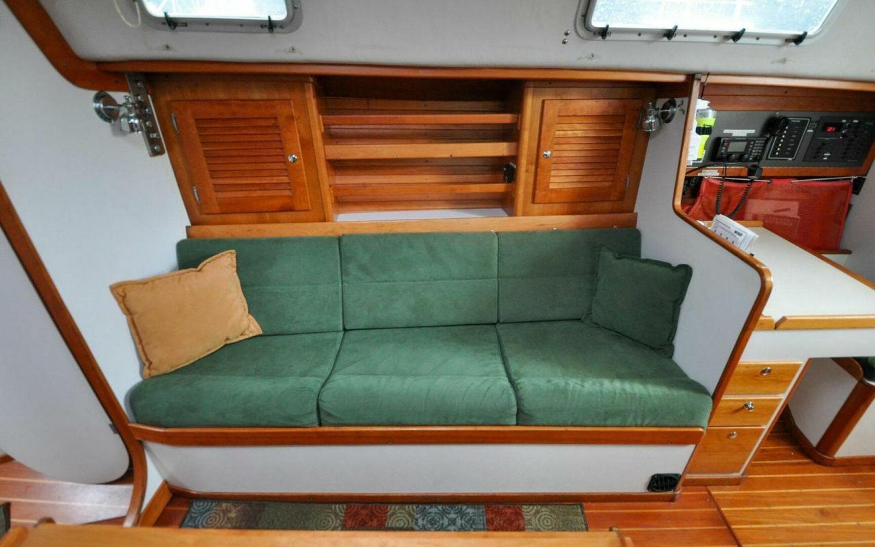 J/42 - Canty - Salon