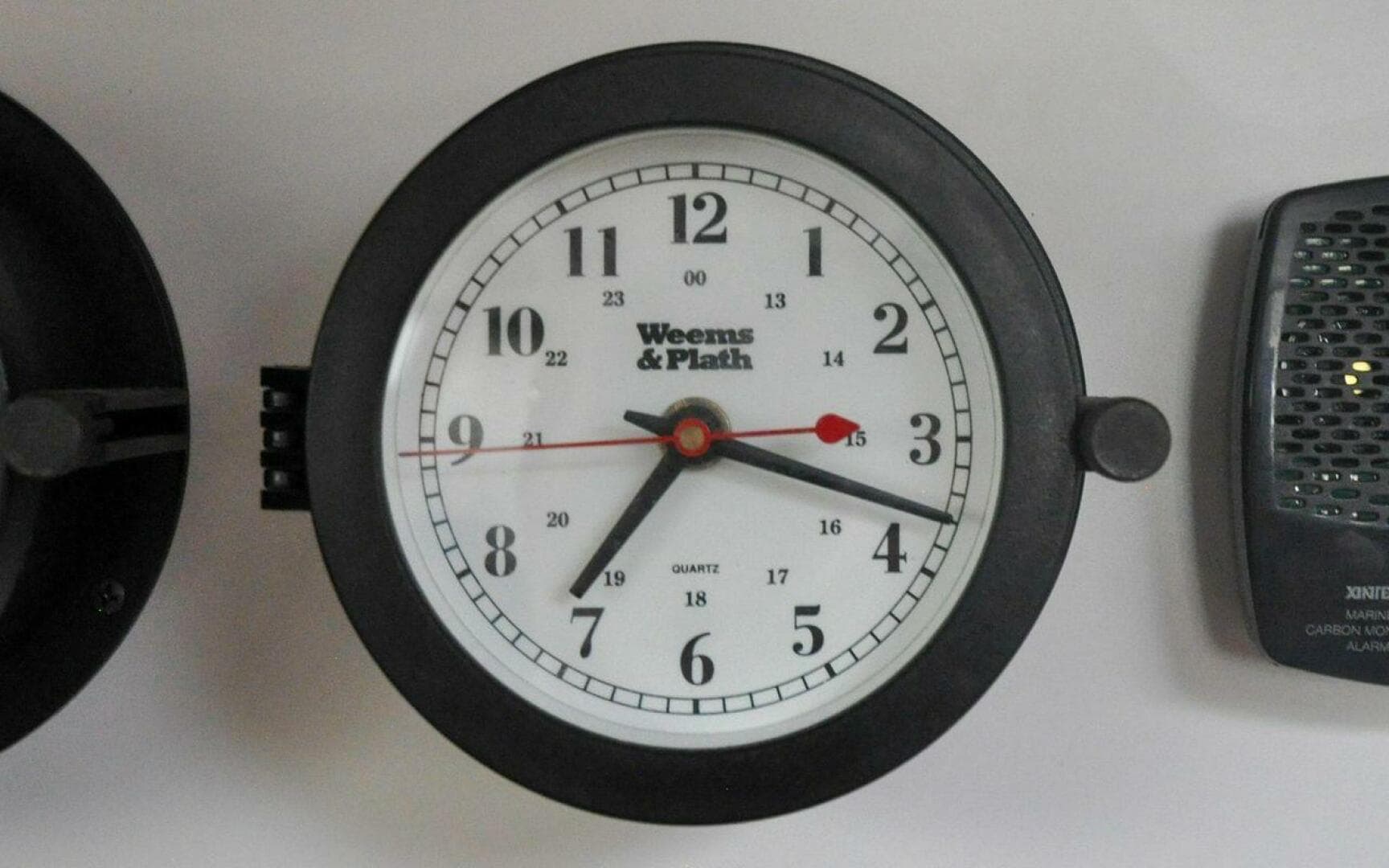 J/42 - Canty - Salon - Ships Clock