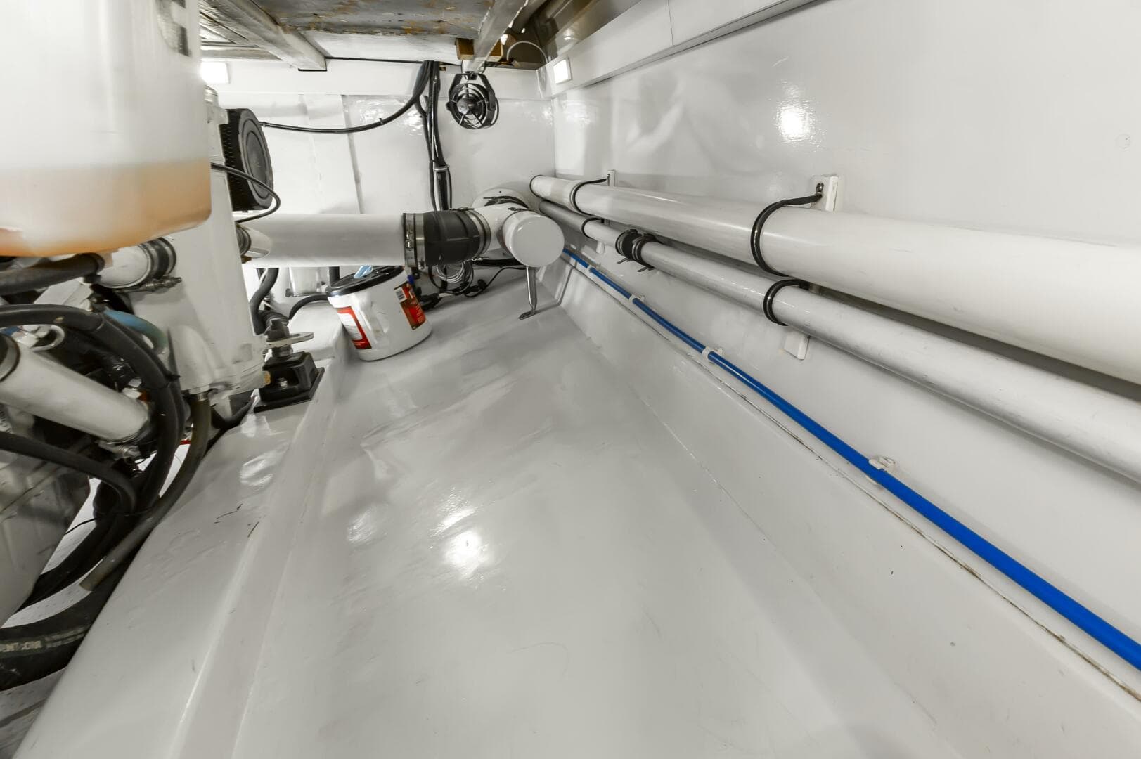 1994 Custom Carolina 43 Blackwell Convertible