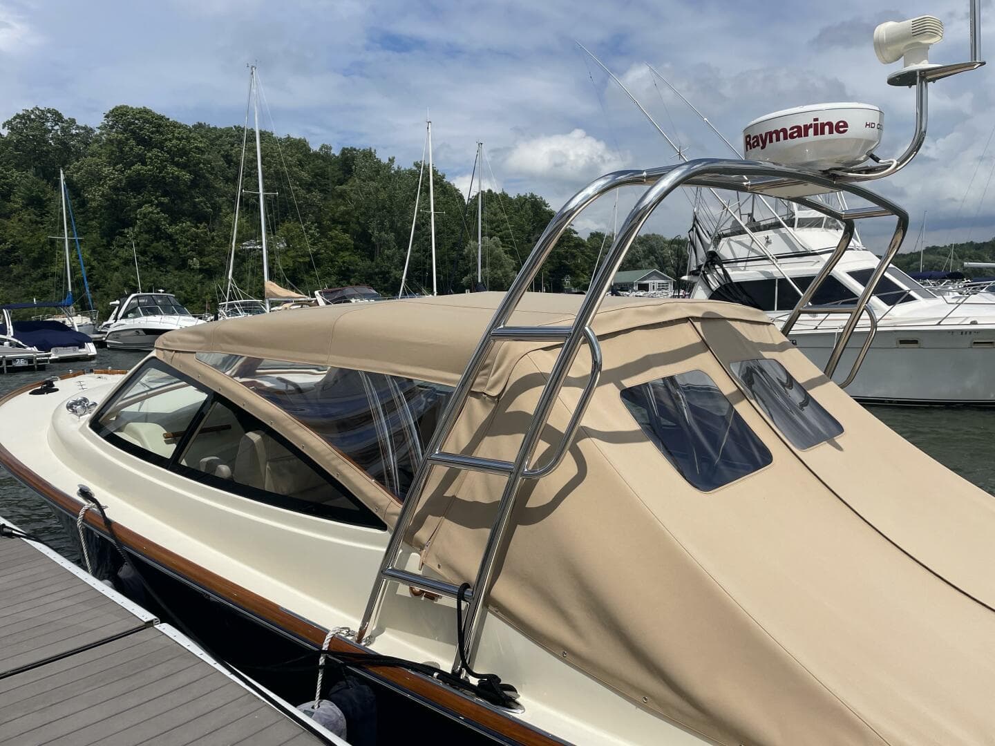 2012 Hinckley Talaria 38