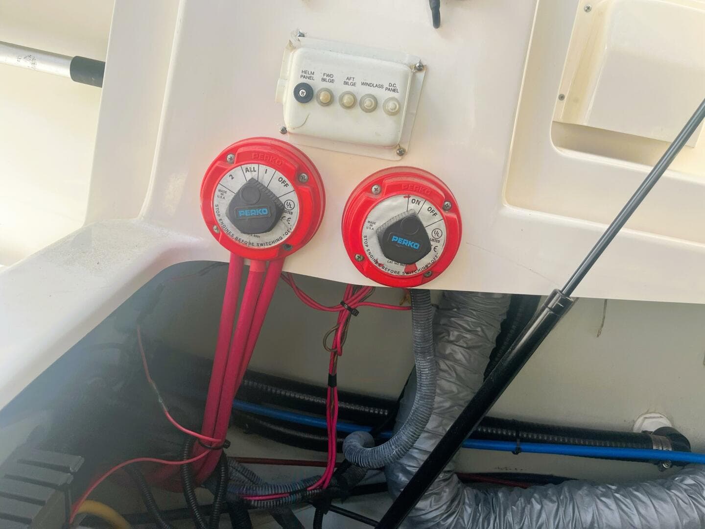 2001 Pursuit 2860 Denali