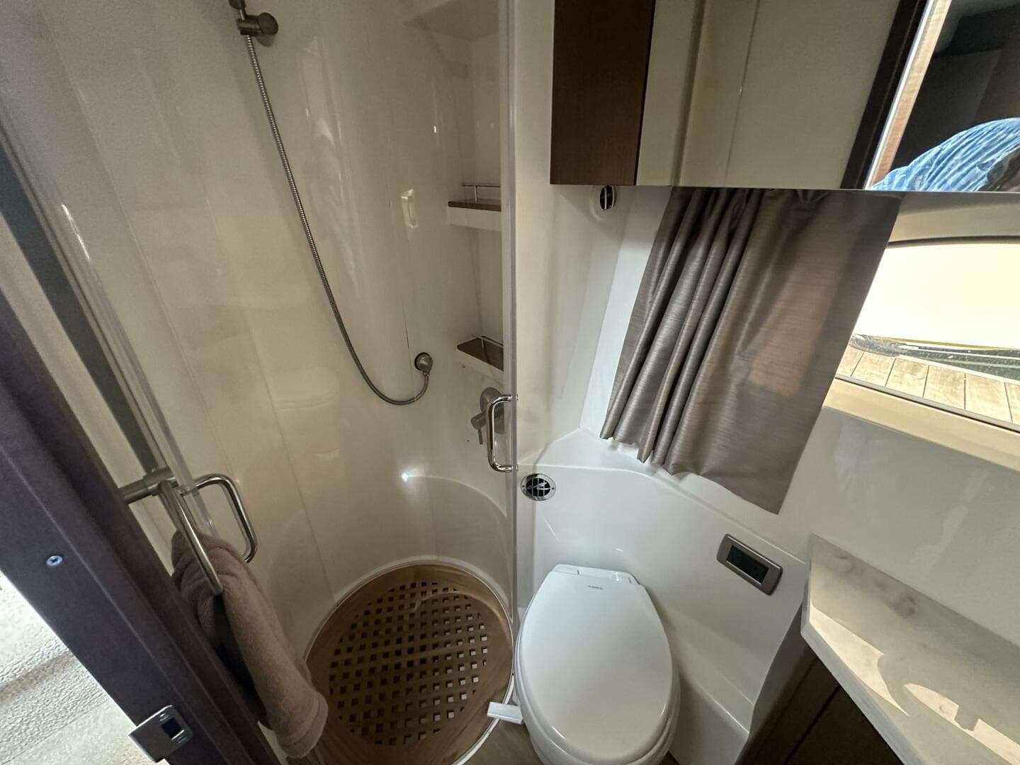 2018 Sea Ray Sundancer 400