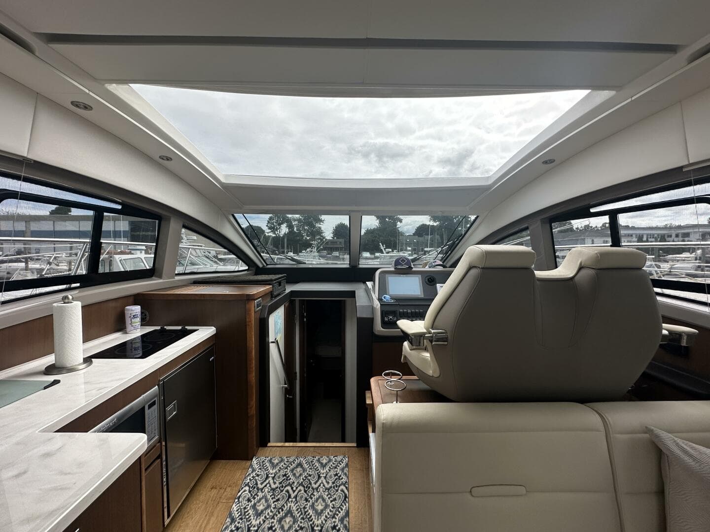 2018 Sea Ray Sundancer 400