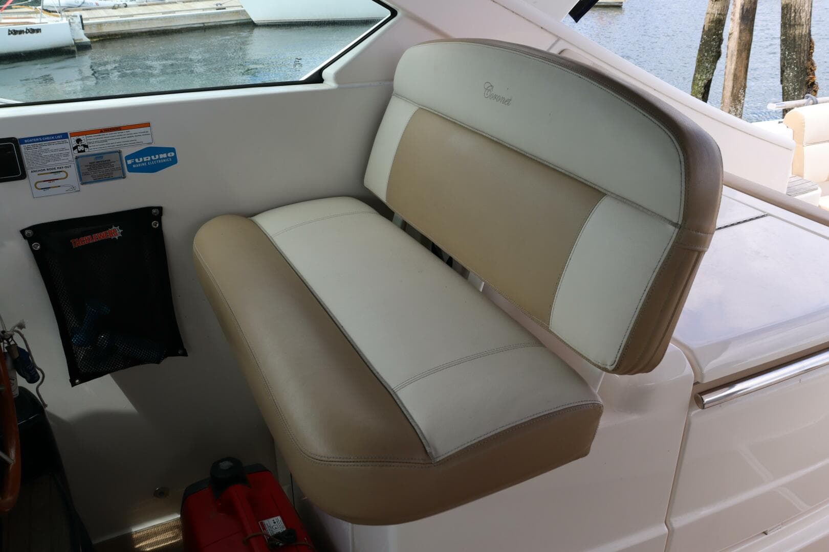 2012 Tiara Yachts 3100 Coronet