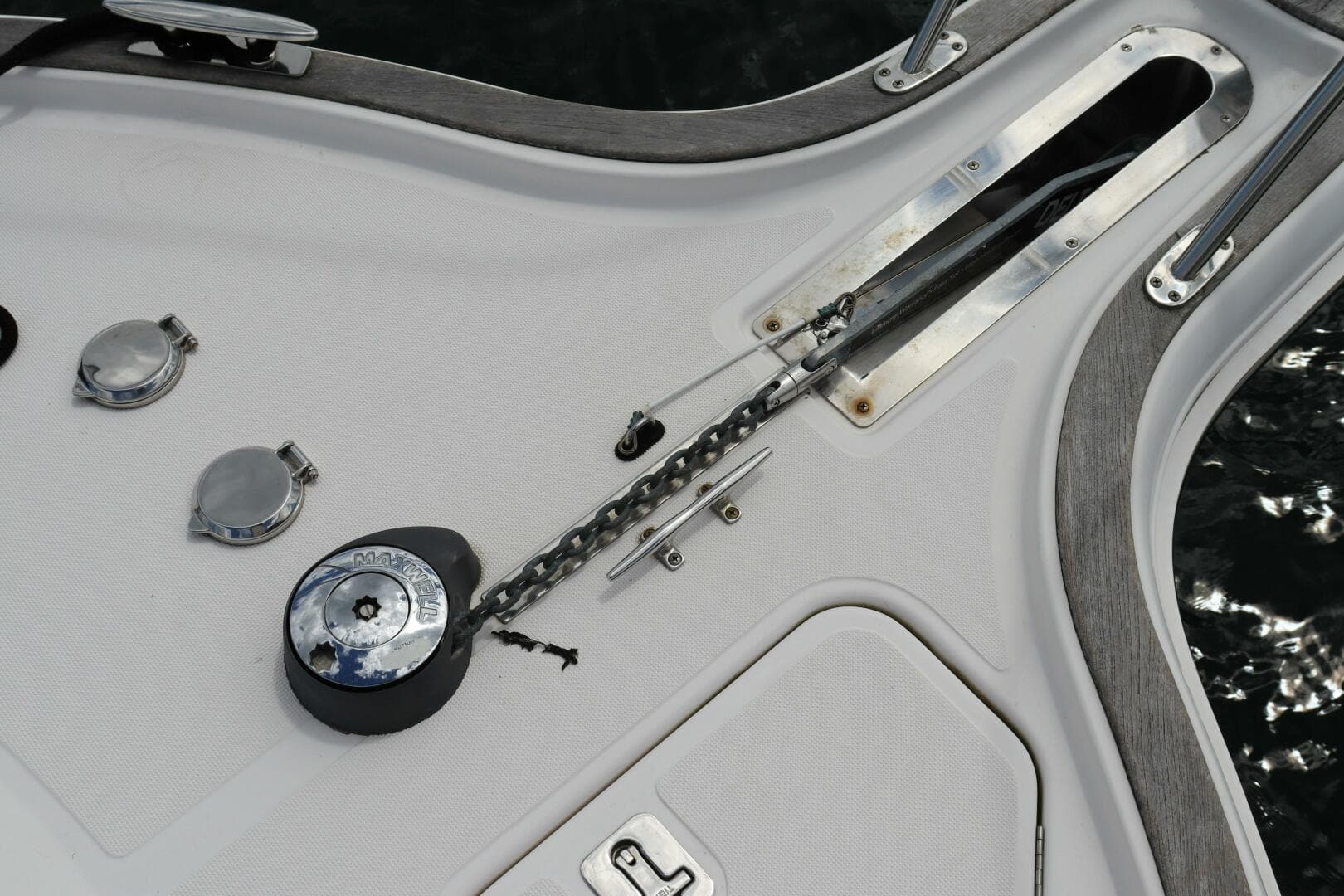 2012 Tiara Yachts 3100 Coronet