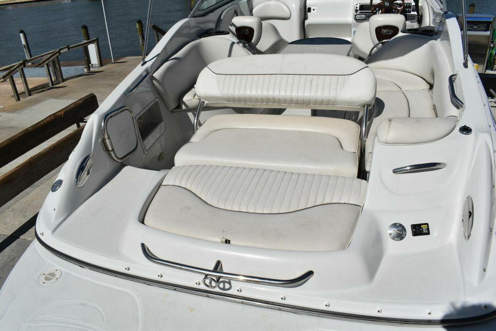 2005 Crownline 275 CCR