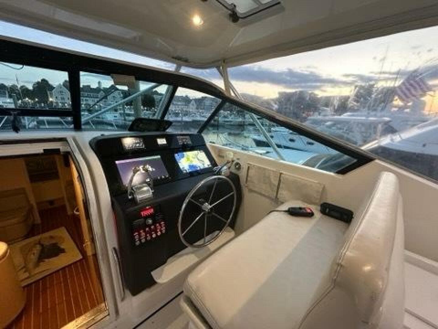 1996 Tiara Yachts 43 Open