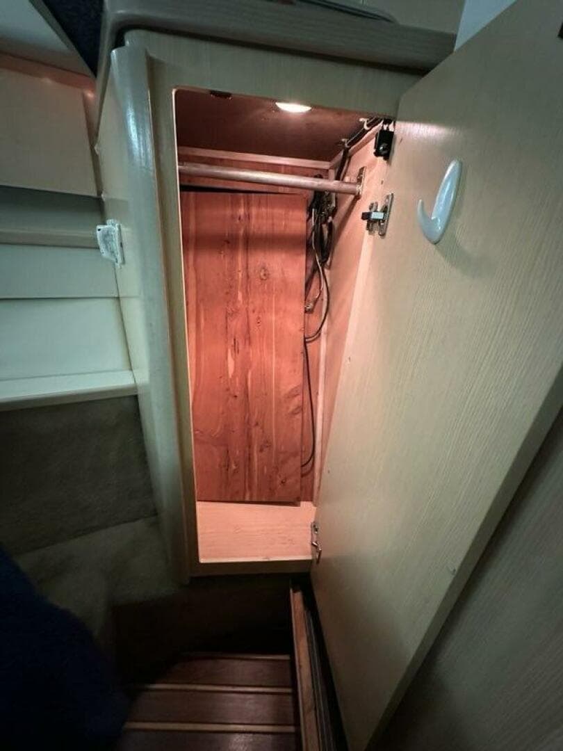 1996 Tiara Yachts 43 Open