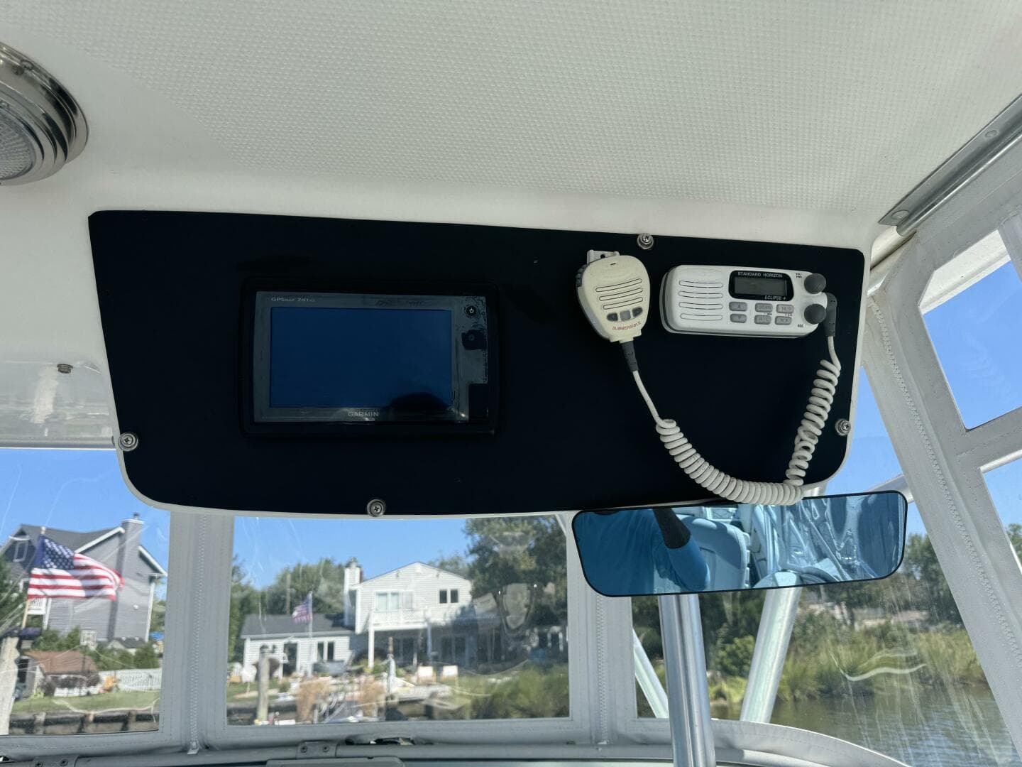 2002 Boston Whaler 275 Conquest