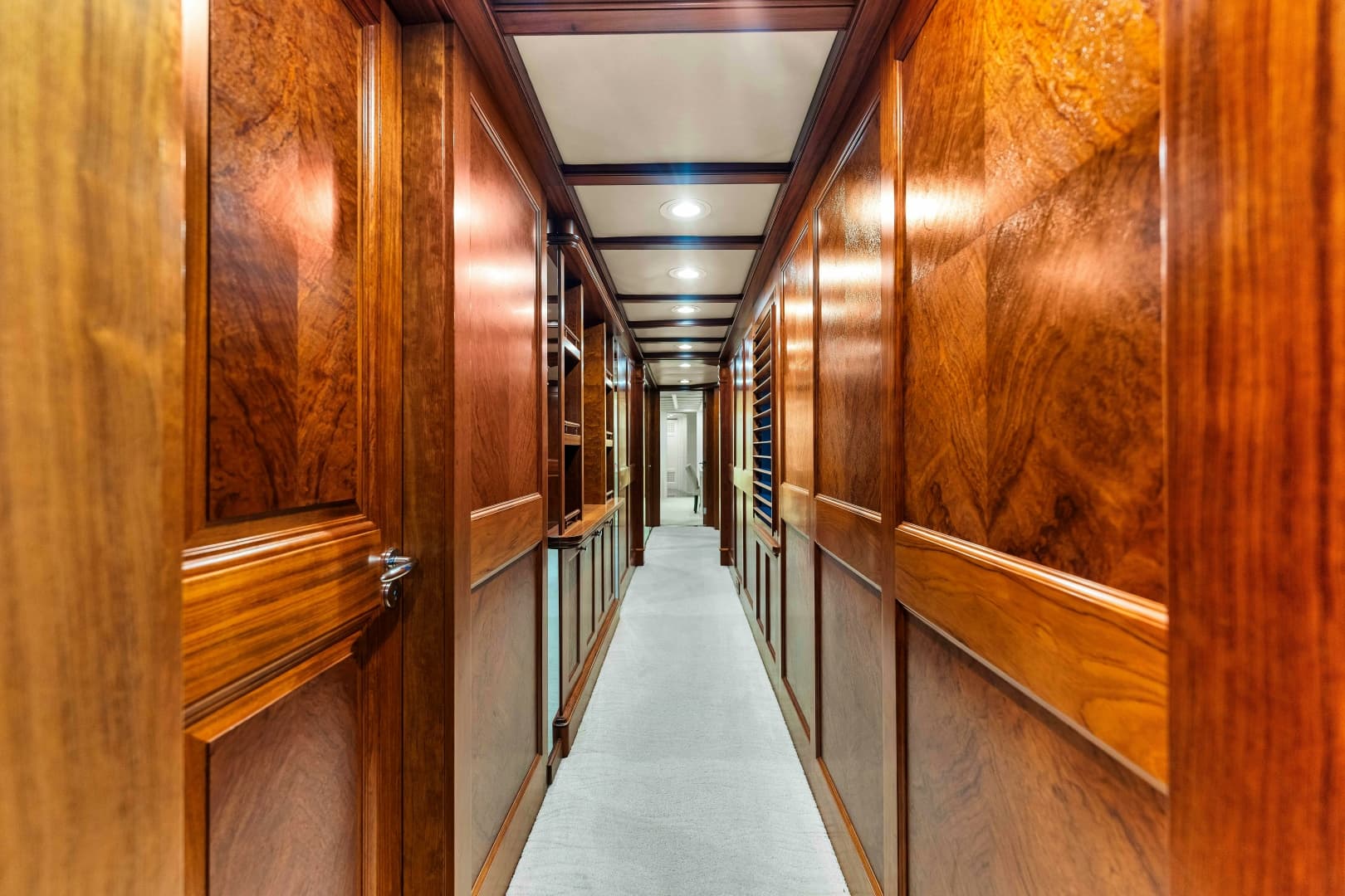 1998 Admiral Custom