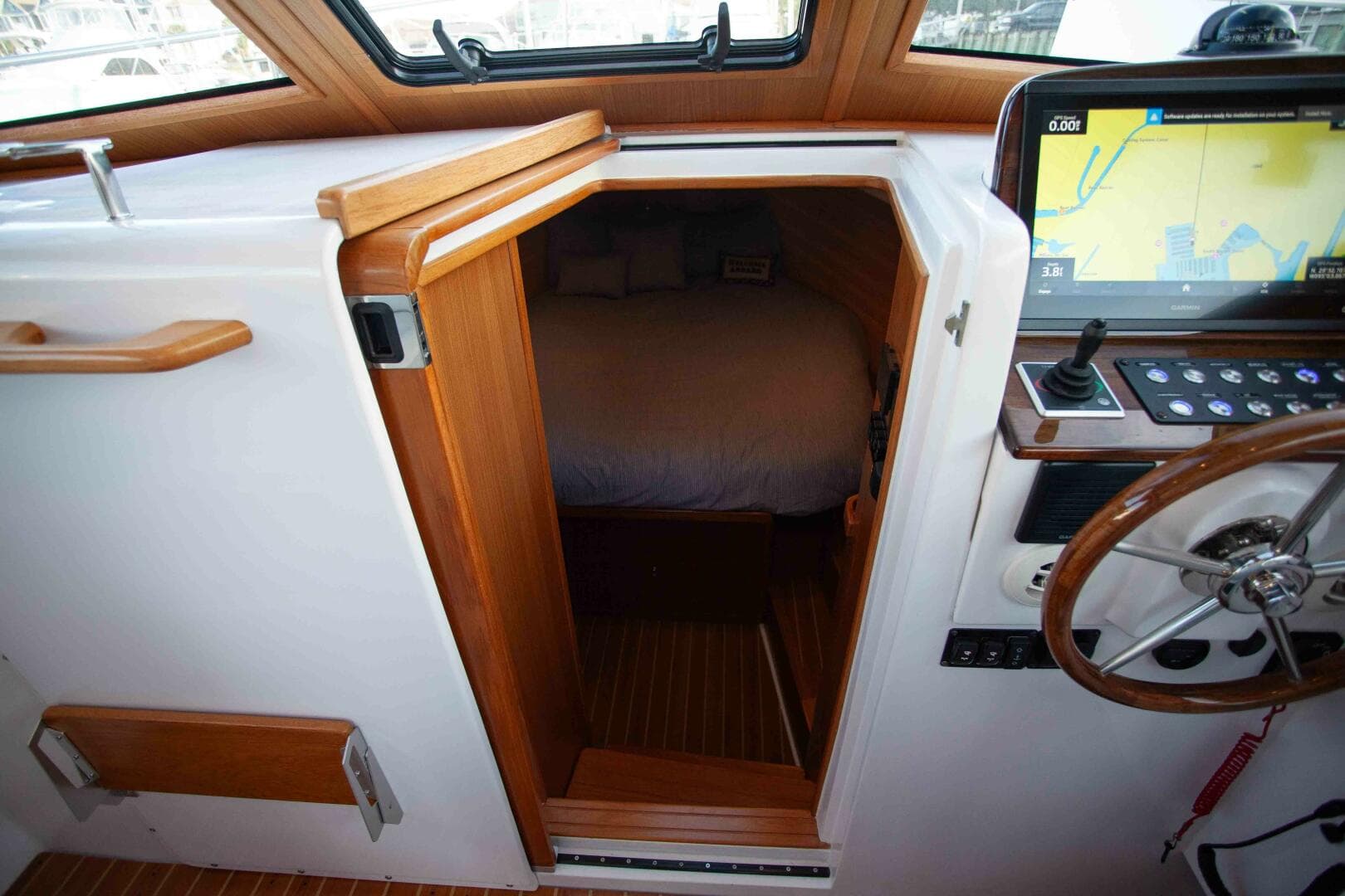 2024 True North Outboard Express