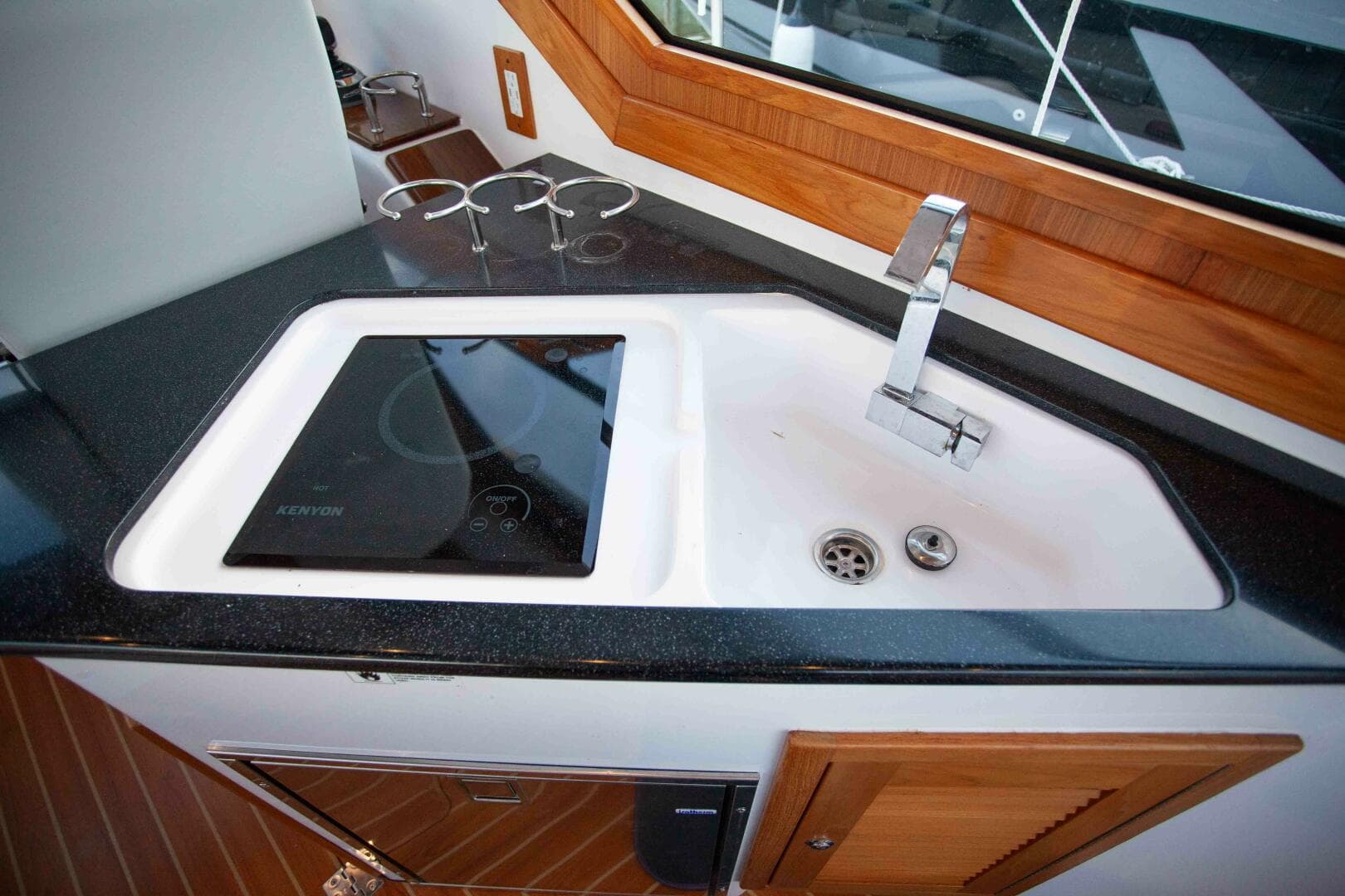 2024 True North Outboard Express