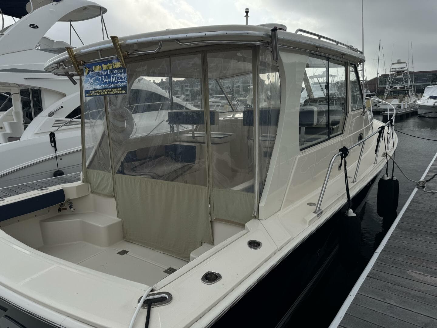 2008 Mainship 34 Pilot Hardtop